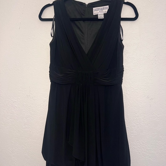 Dress - Picture 6 of 6